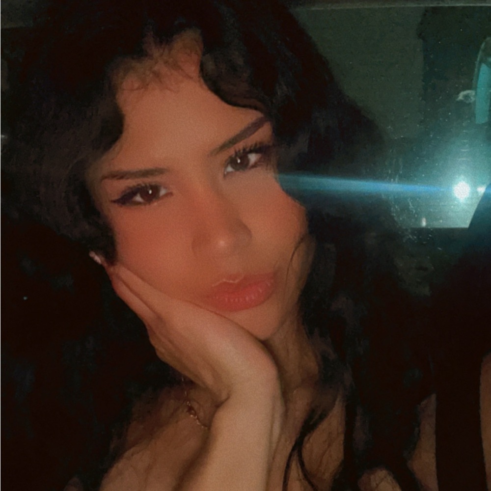 Meet your Posher, Diana